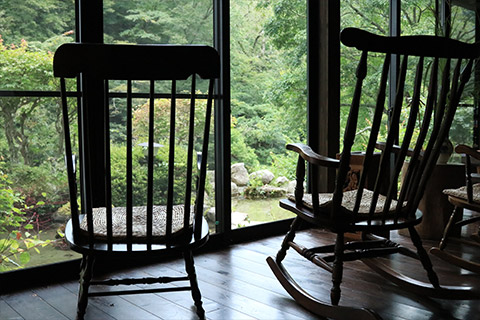 ロッキングチェアー